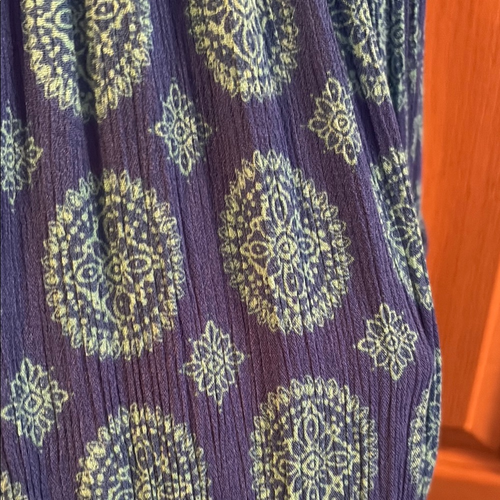 Blue Patterned Sleeveless Dress - Picture 3 of 4